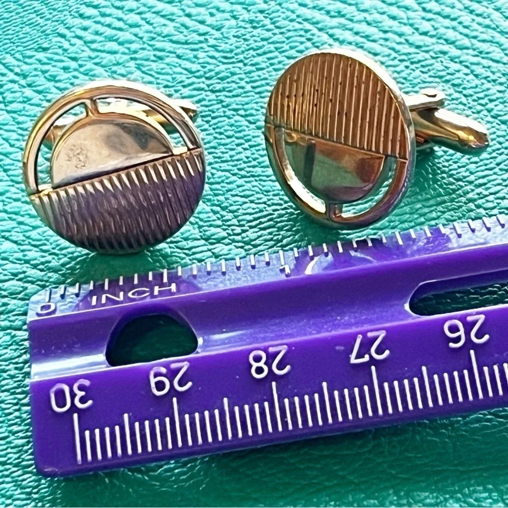 SWANK Cufflinks Gold Tone Round Mid Century Bullet Signed Classic Vintage